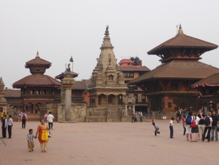 【ネパール地震】昔訪れた古都の写真を見比べて涙が止まらなくなった...（思い出の写真館）