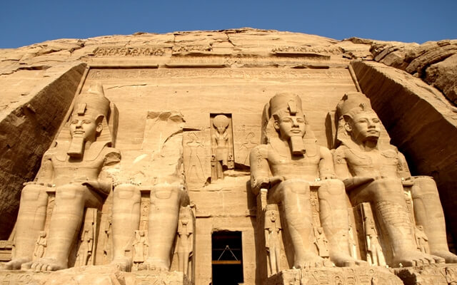 アブシンベル大神殿（Temple of Ramesses II）