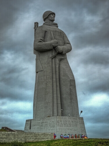 ムルマンスクのアリオシャ記念碑（Alyosha Monument, Murmansk）
