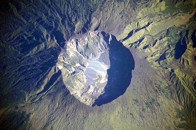 タンボラ山噴火